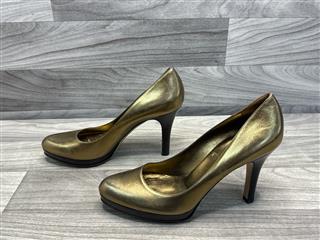 GUCCI GOLD LEATHER PLATFORM PUMPS SIZE 11B